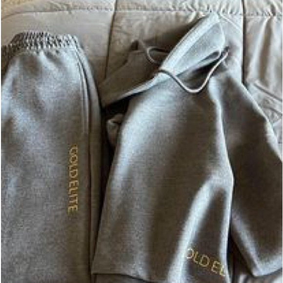 Gold Elite Athletic COZYLUXE HOODIE Top & Sweats - Picture 2 of 3